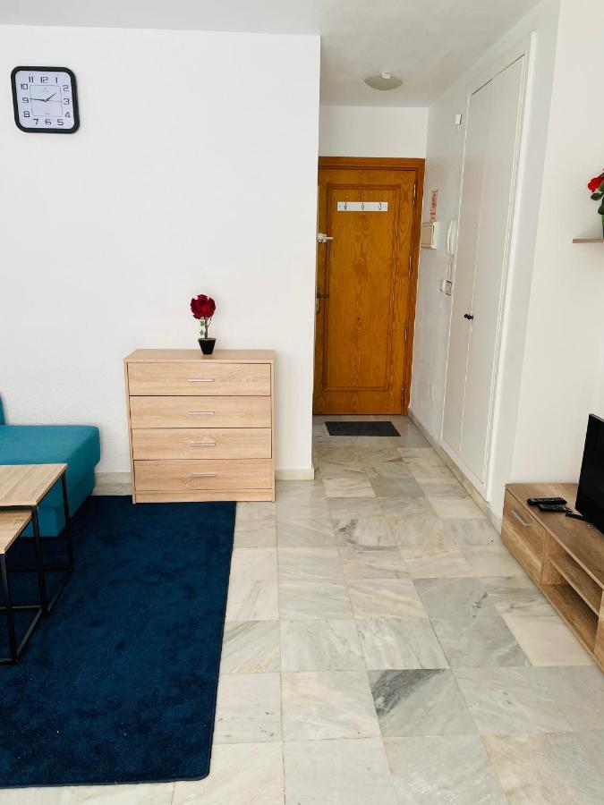 Studio Apartment Vicente Blasco Ibanez, 127 Torrevieja Exterior photo